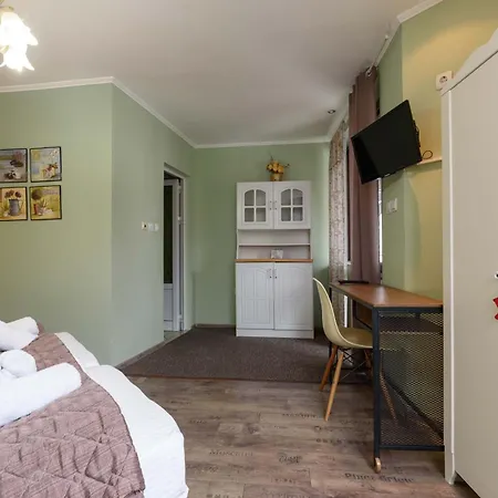 בית נופש Kaja בנסקו